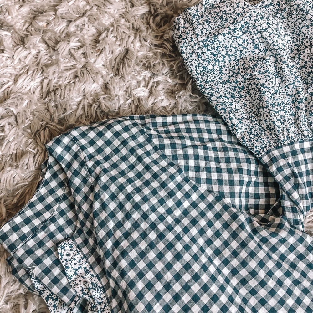 Gingham bell sleeve top!